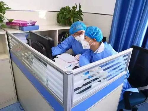 多圖直擊寧夏醫(yī)療隊(duì)援鄂工作現(xiàn)場(chǎng) 并肩黔鄂區(qū)援捐贈(zèng)愛心流動(dòng)